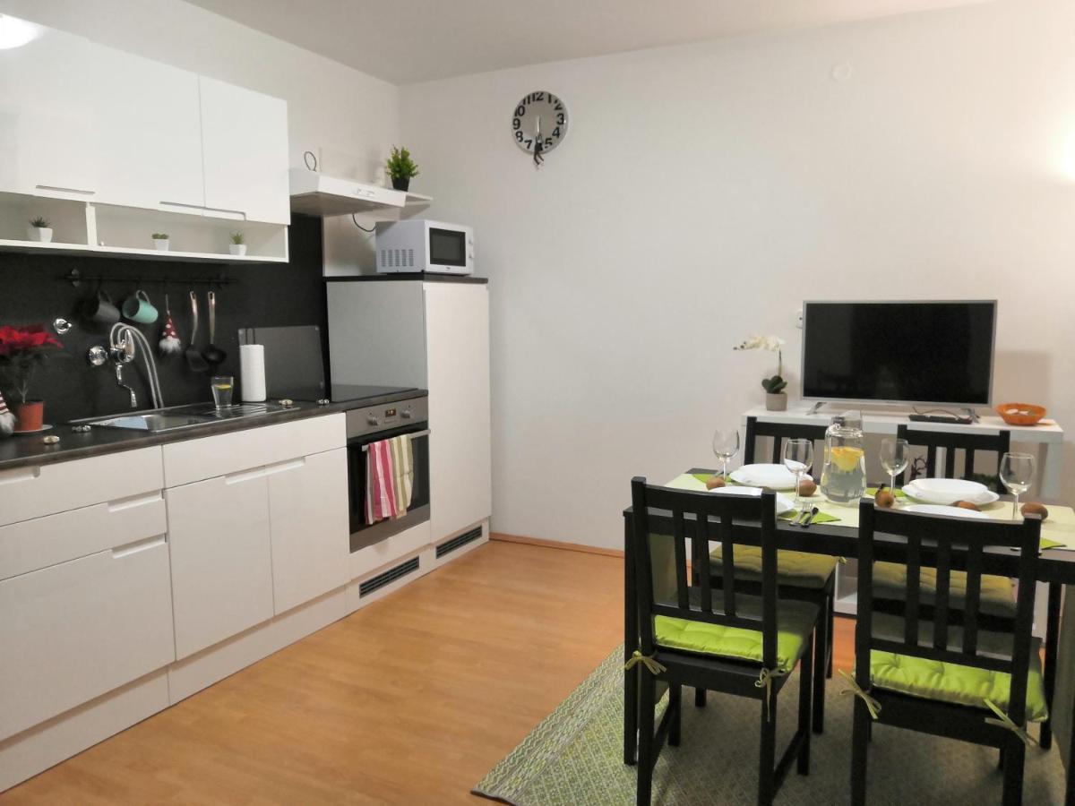 Apartmaji Sofia มาริบอร์ ภายนอก รูปภาพ